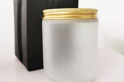 Customer label empty glass candle jars (4)