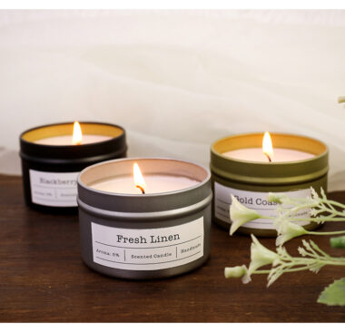 Elegant Soy Wax Candle Tins for Weddings