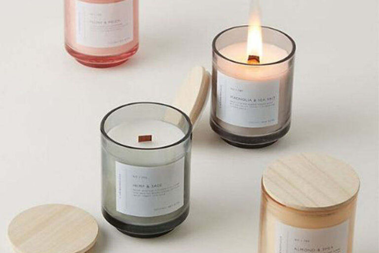 Luxury scented candle jars with lids